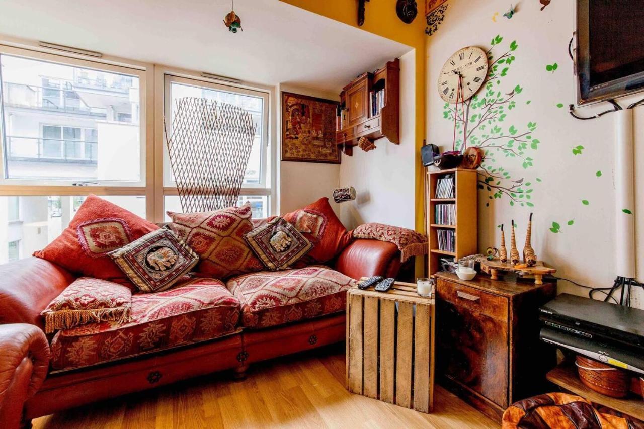 Amazing Riverside Boheme In Sw London! * London