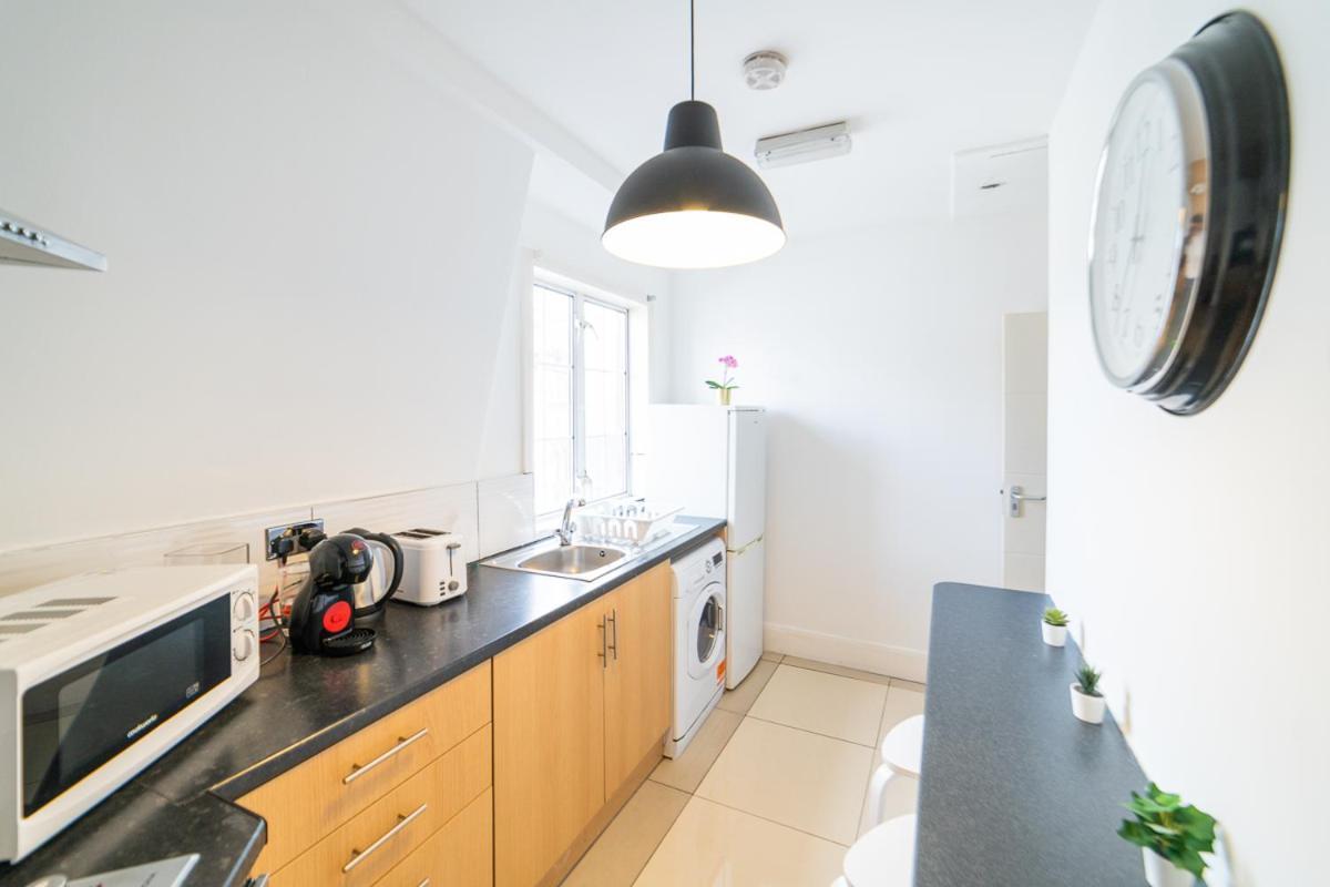 Central Apartment *