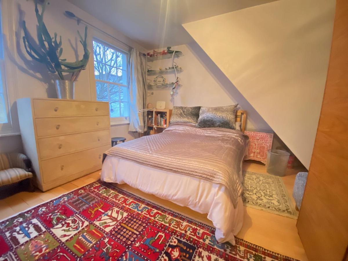 The Blue Door Homestay London