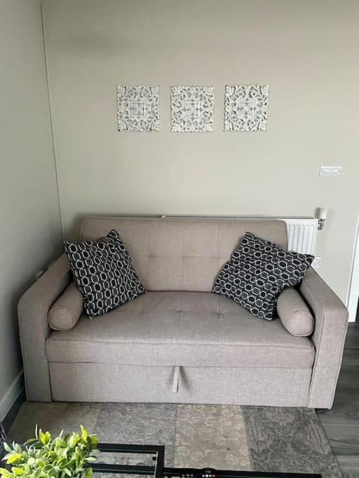 Leilighet Modern 1-bedroom Close To City Airport
