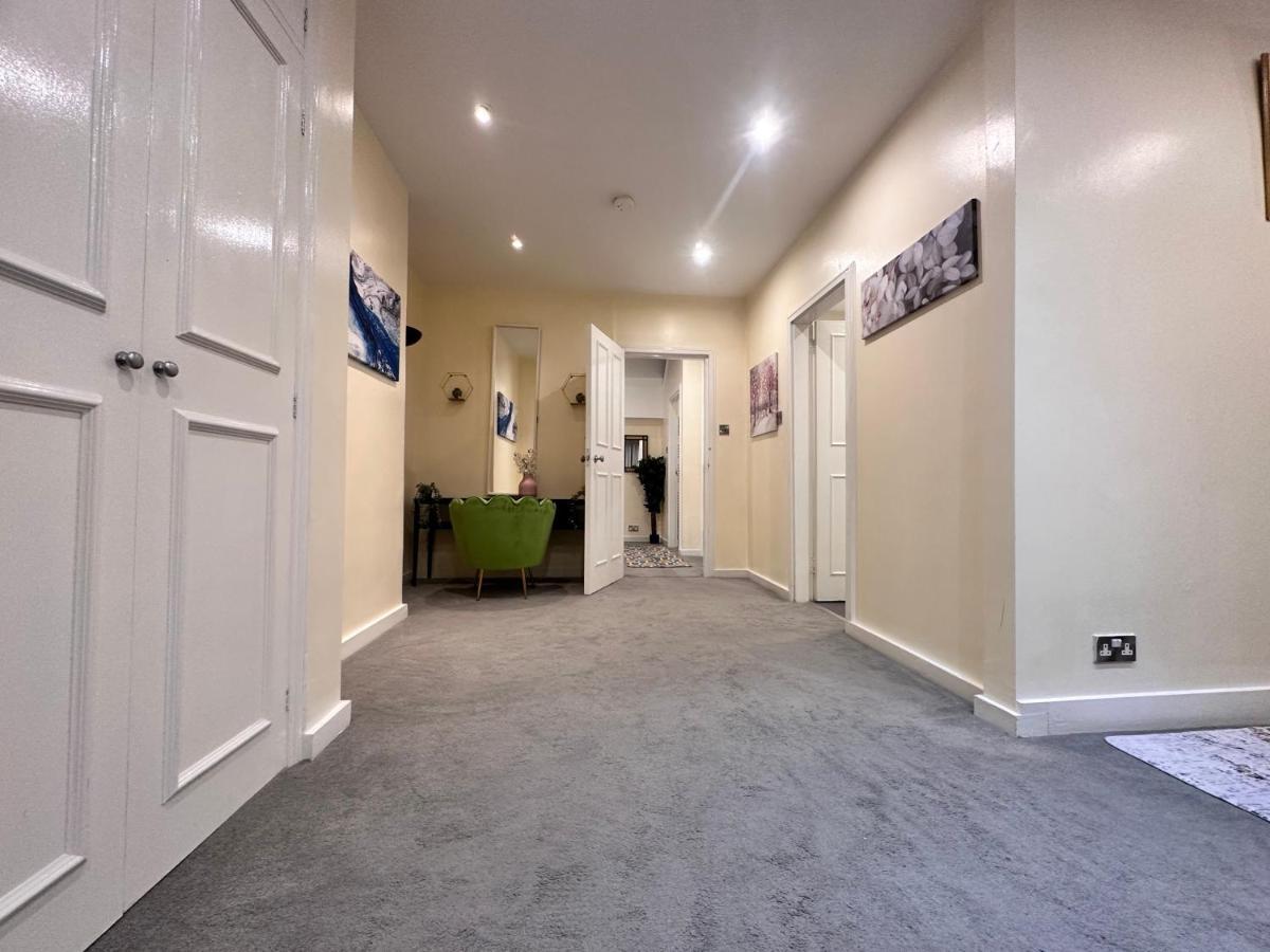 Marylebone 5-bedroom, 4 Baths Private Family