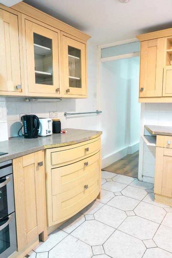 Stylish 2 Bedrooms Little Venice - 44 Leilighet London