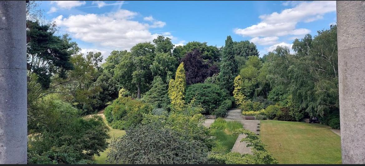 Hampstead Opulence - Luxurious Split Level Appartement *