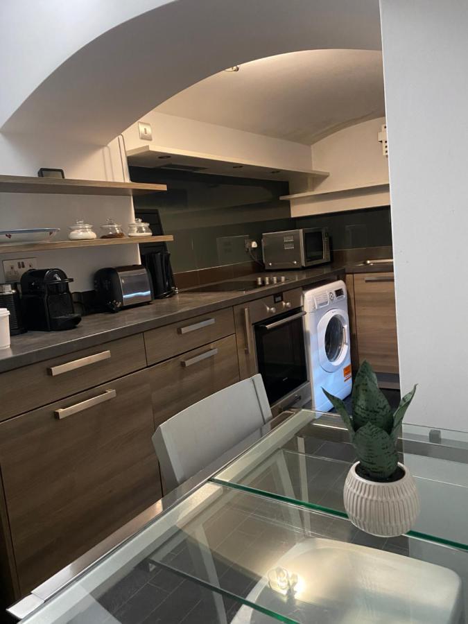Apartment Beautiful Modern Studio In High Street Kensington