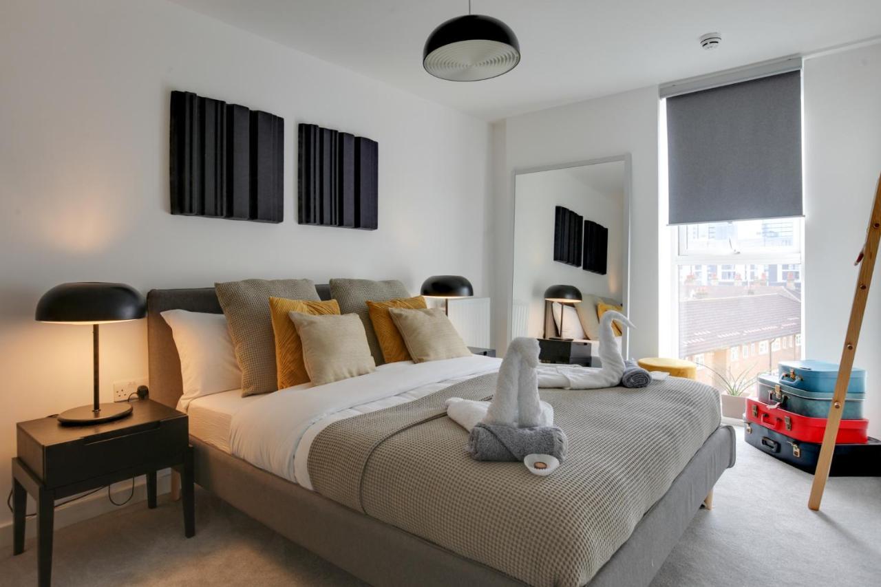 - The Shoreditch, Angel, Old Street Apartment London
