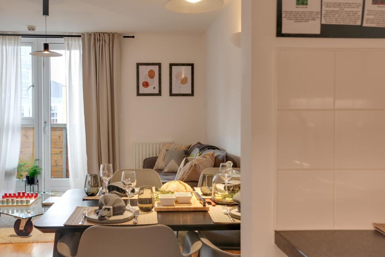 - The Shoreditch, Angel, Old Street Apartment