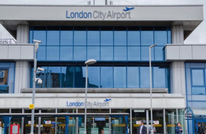 Canning Town Modern 2 Bedroom Excel Centre, Canary Wharf, Airport Leilighet