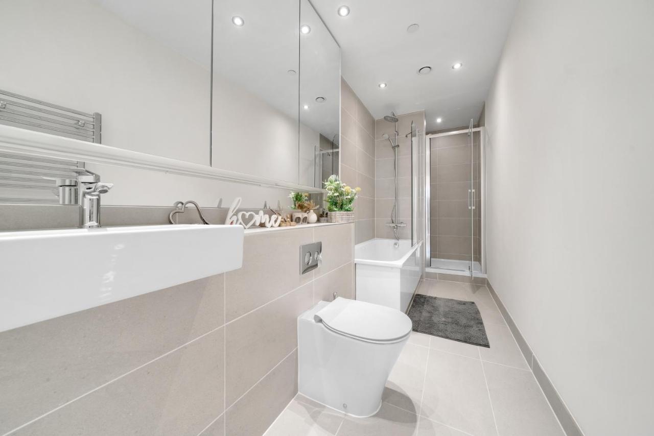 Appartement Luxury 3bed 3bath Royal Wharf Excel Newham Londen