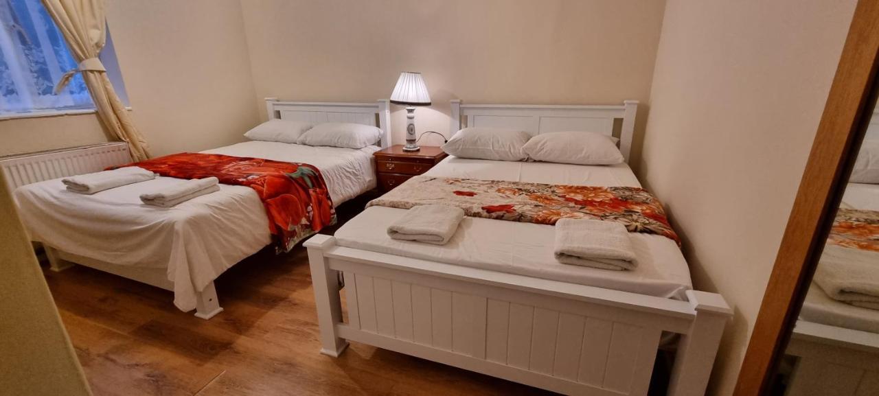 Two Bed Holiday Leilighet London
