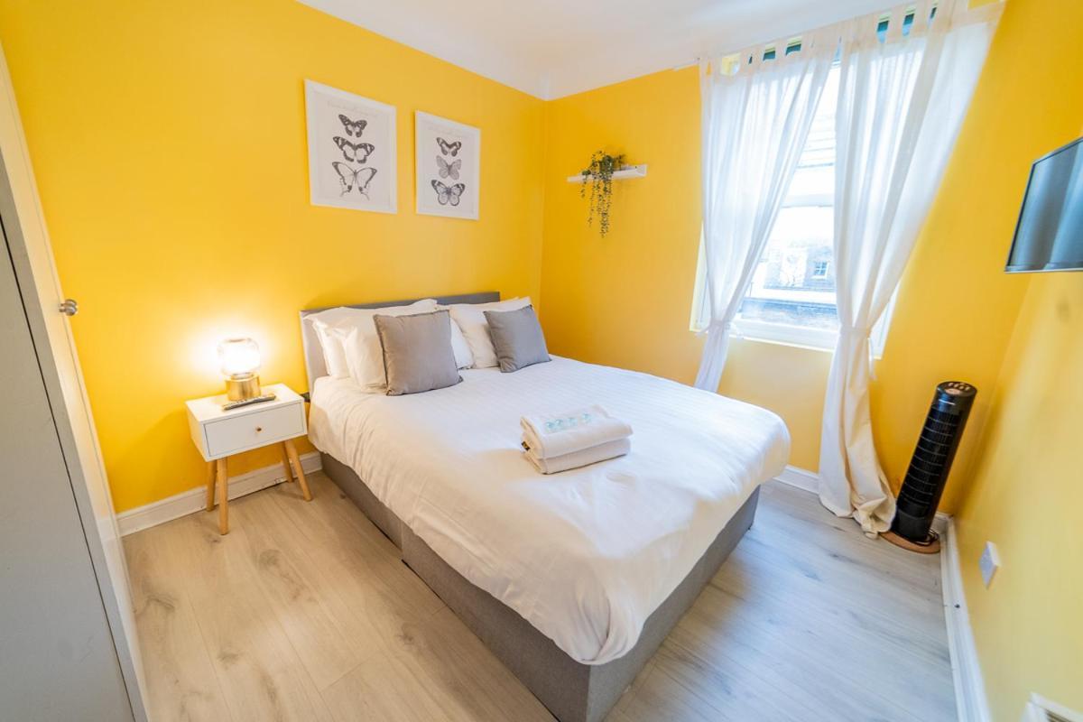 Covent Garden In Apartment *