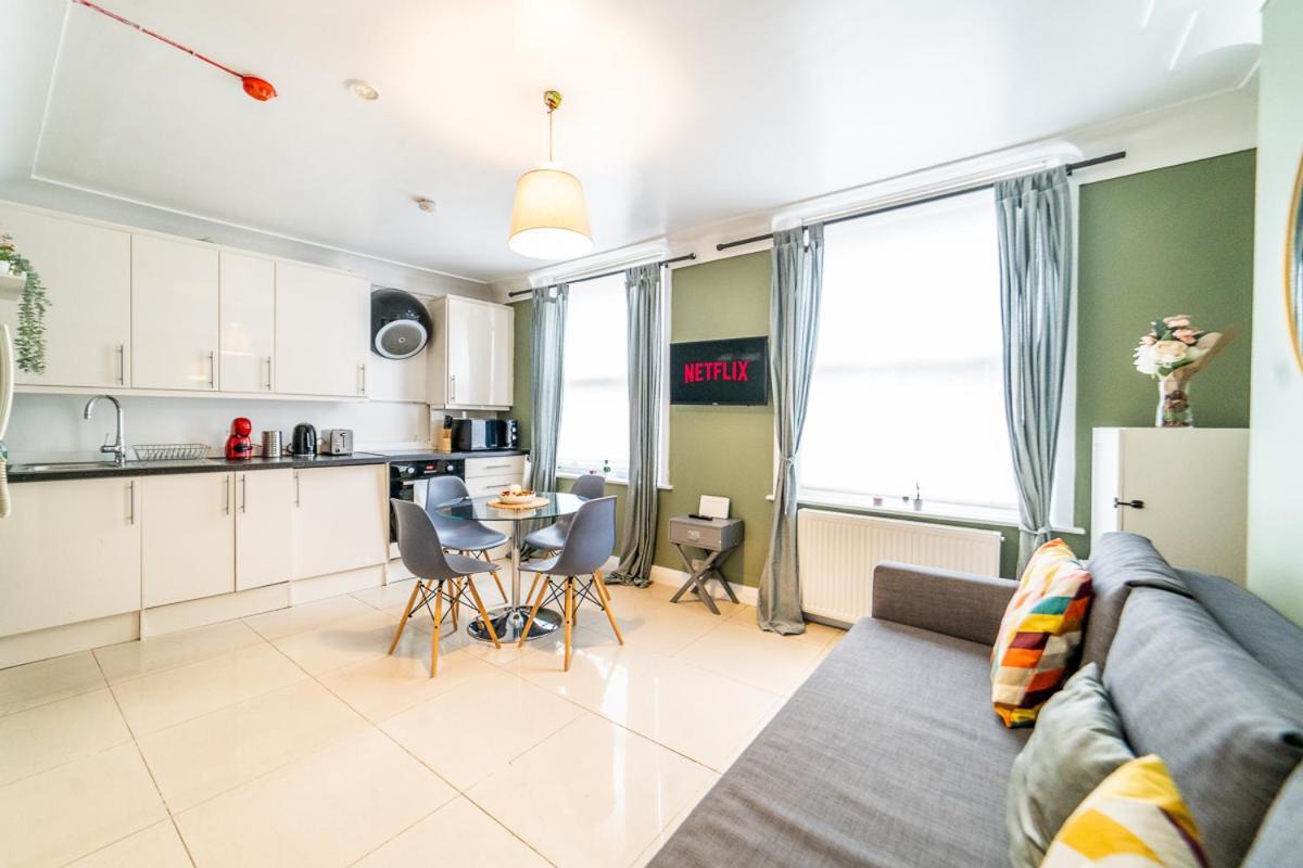 Covent Garden In Apartment London