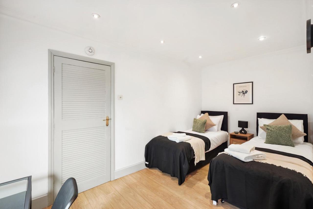 2 Single Or 1 King Bed In Notting Hill, * Londres