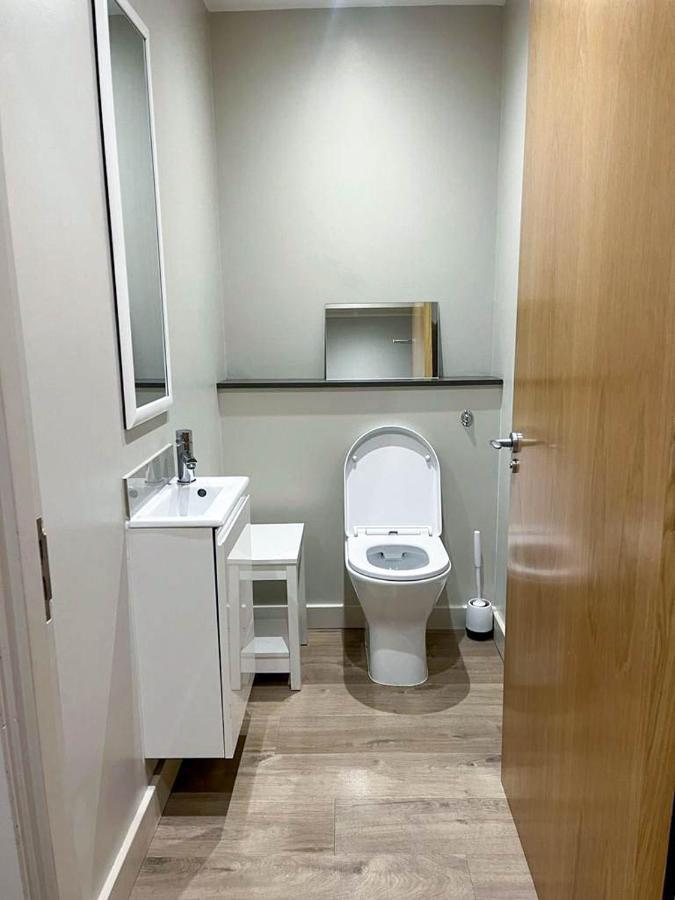 Spacious Clapham