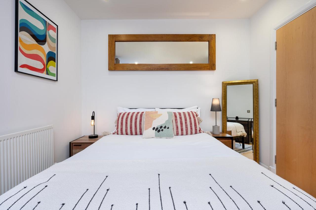 Appartement D8 - Canal View Londen