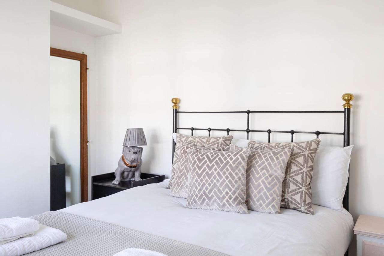 A North Retreat Cottage, 3 Bed With Garden * Londres