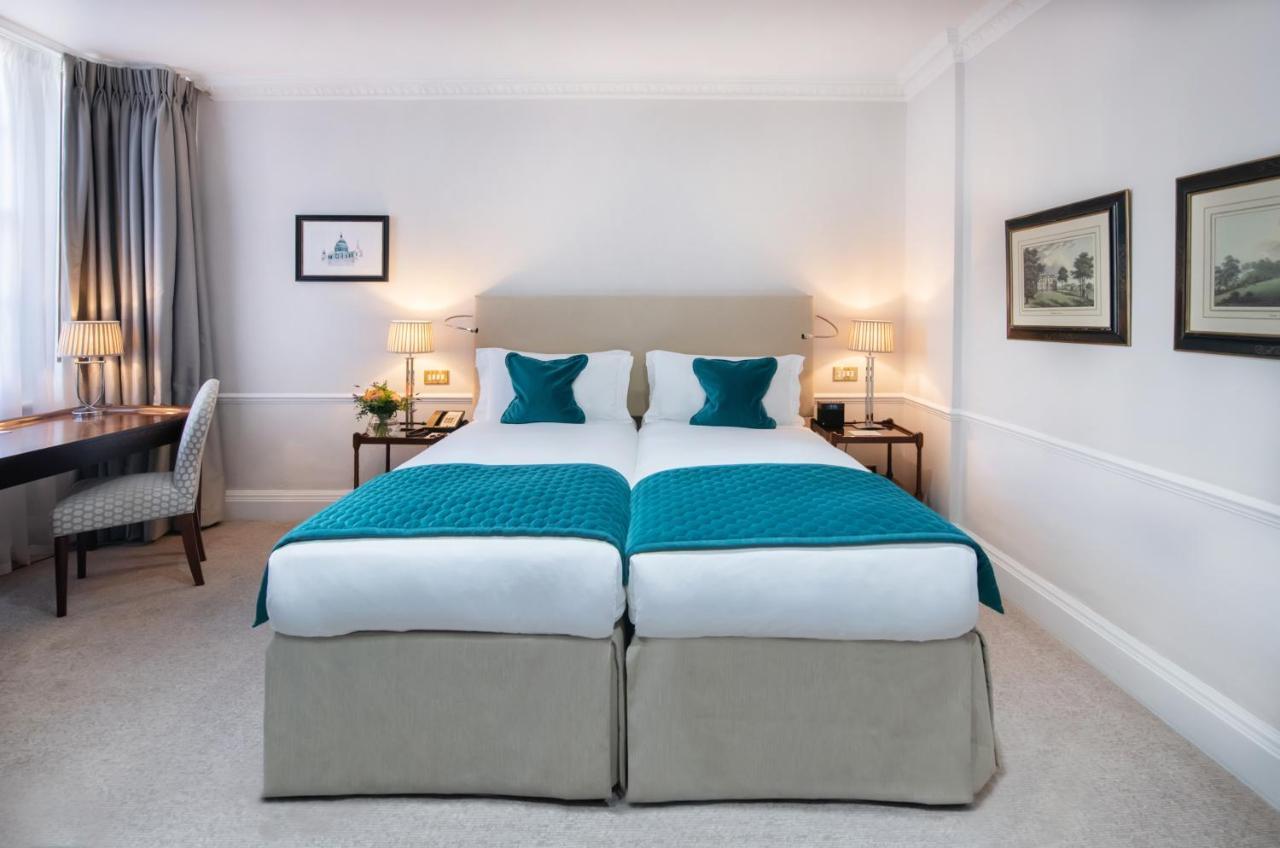 Dukes Hotell