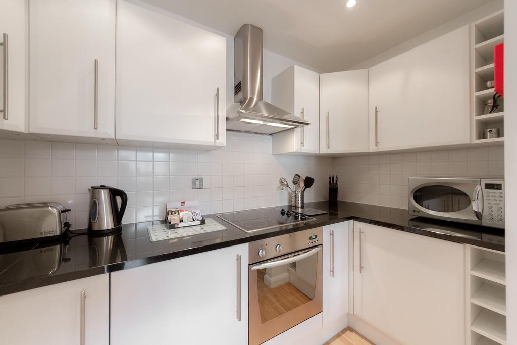 Leilighet Roomspace Serviced - Groveland Court London
