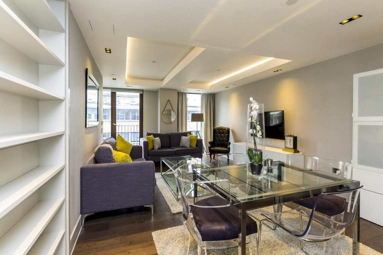 New Build-air Con-2 Bedroom-two Bathrooms Apt 2 * London