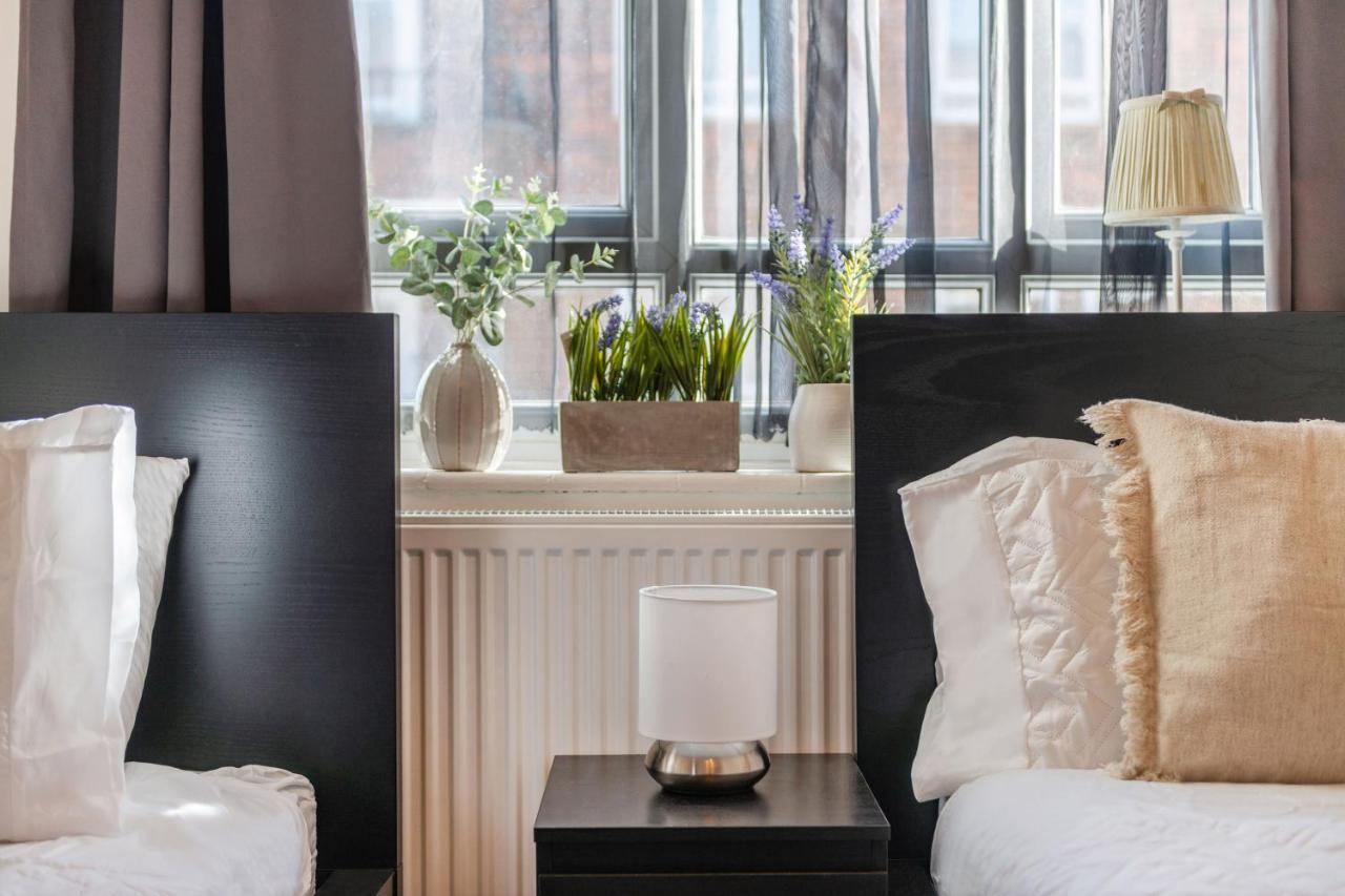 Apartment The Darlington - Stylish 1 Bedroom Apartment, 10 Minutes From The Eye London