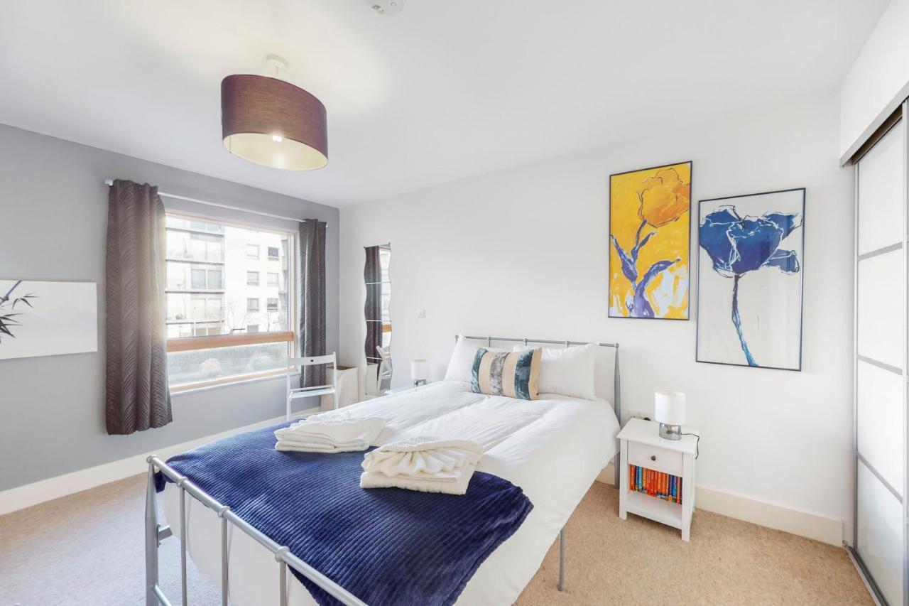 Lovely 1 Bed In Streatham Apartment *