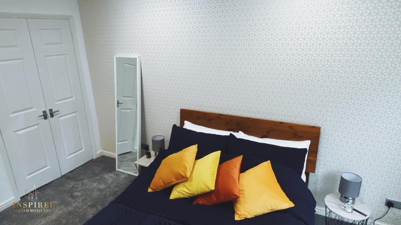Apartment Brooklands Nw6 *