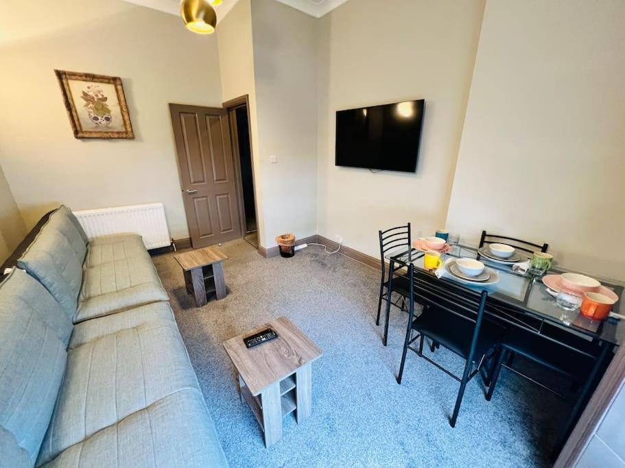 3 Notting Hill, Portobello Road-amazing Location! Leilighet *
