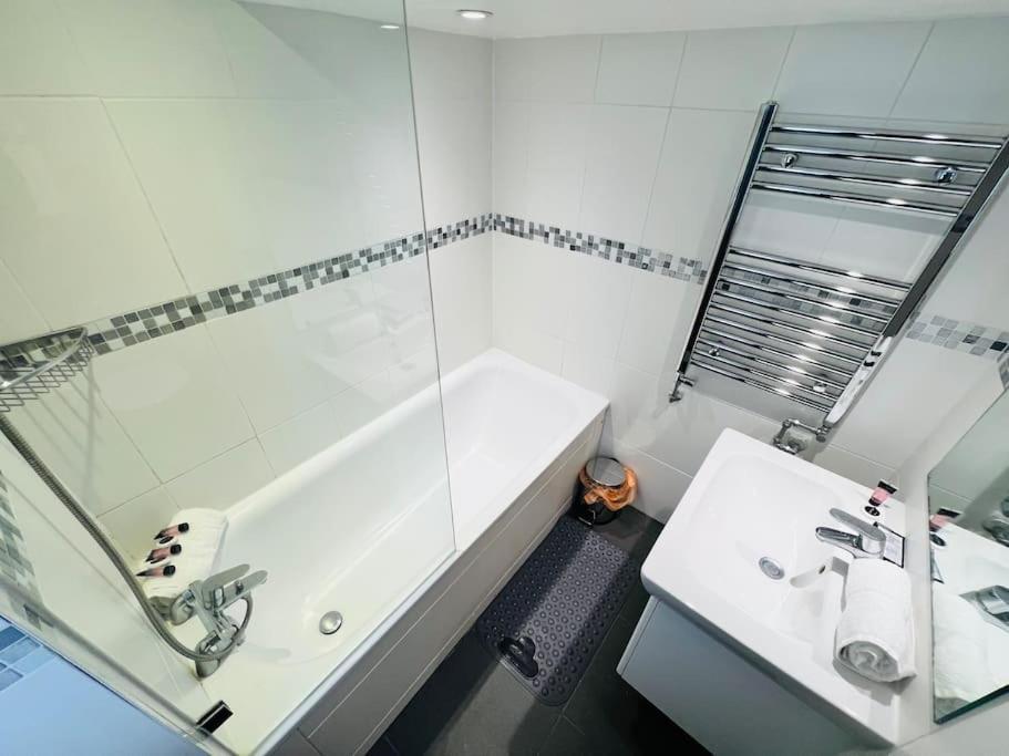 Leilighet 3 Notting Hill, Portobello Road-amazing Location! London