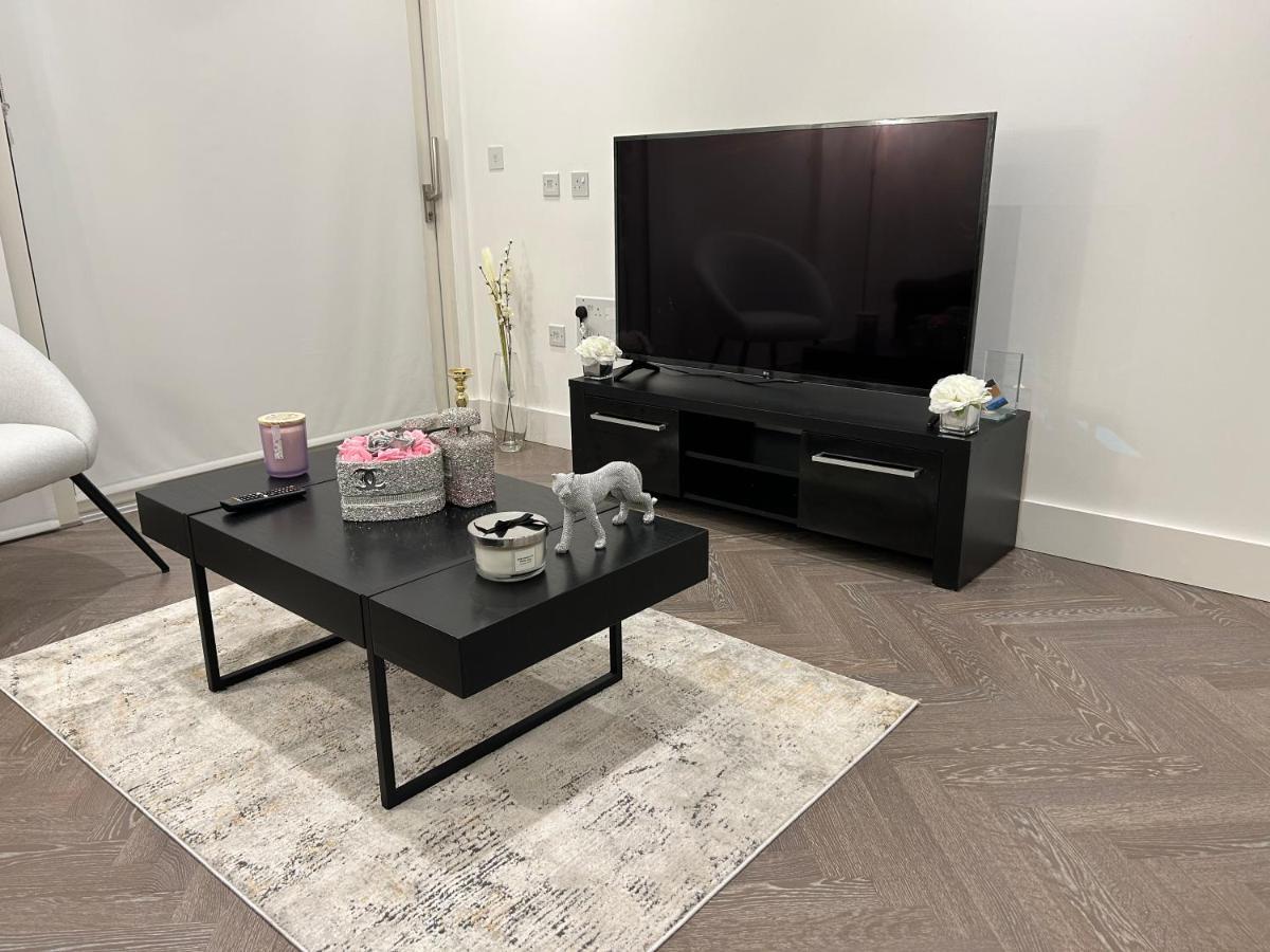 Remarkable 2-bedroom Near Kings Cross Apartment