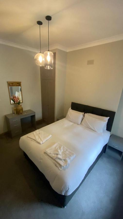 3 Notting Hill, Portobello Road-amazing Location! Leilighet