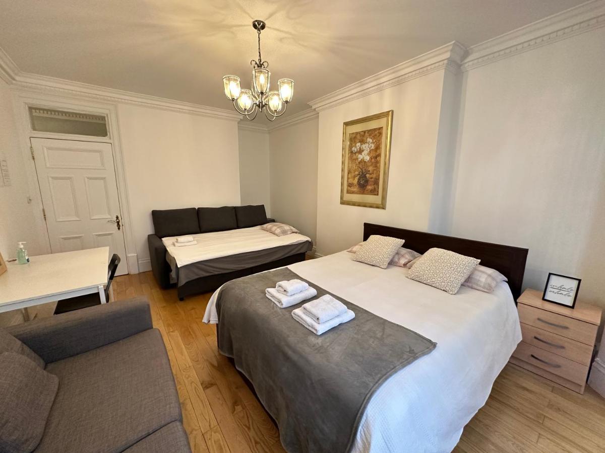 Double In Paddington ,london, 1 Step To Station, Private #room Name Is London# * London