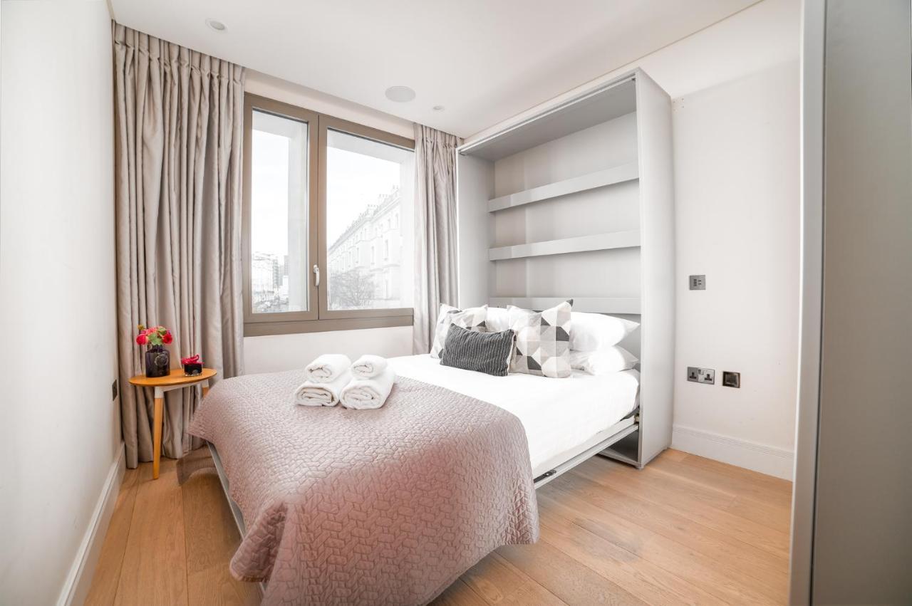 Stunning Modern Close To Hyde Park By Underthedoormat Apartment London