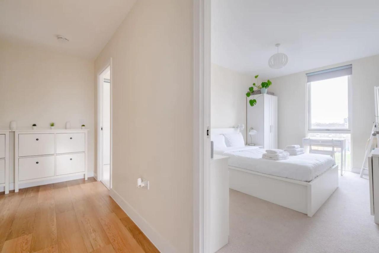 Modern 2 Bedroom Flat In Elephant And Castle
