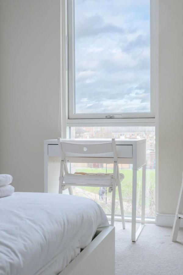 Modern 2 Bedroom Flat In Elephant And Castle Apartment London