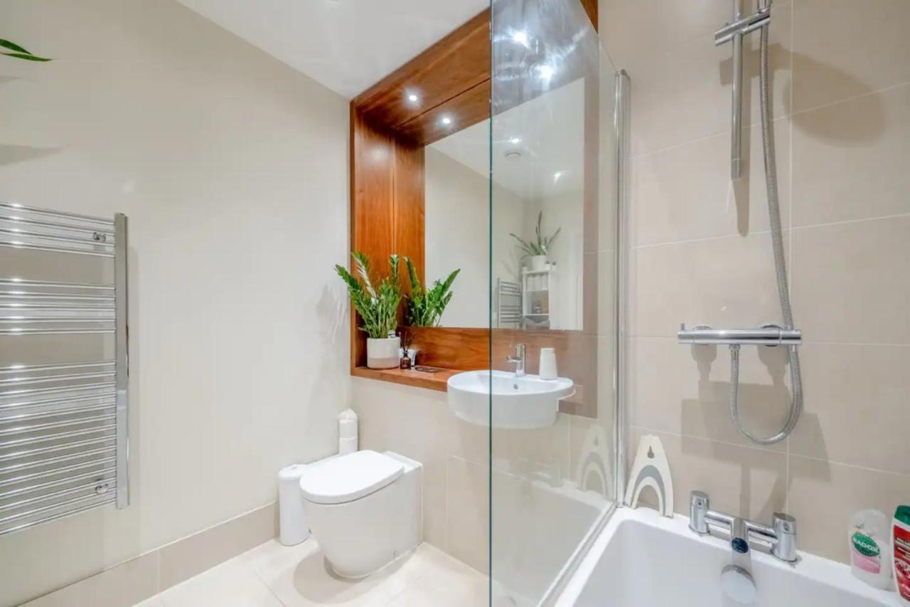 Apartment Modern 2 Bedroom Flat In Elephant And Castle *