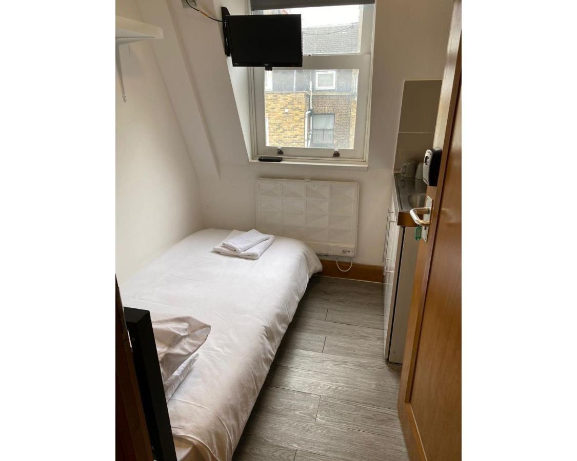 80 Inverness Terrace Apartment London