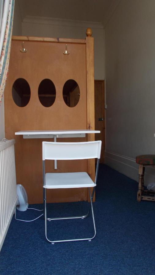 Barmy Badger Backpackers Hostal