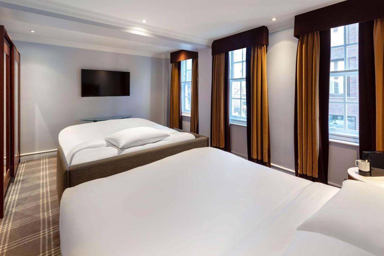 Radisson Blu Hotel, Bond Street London
