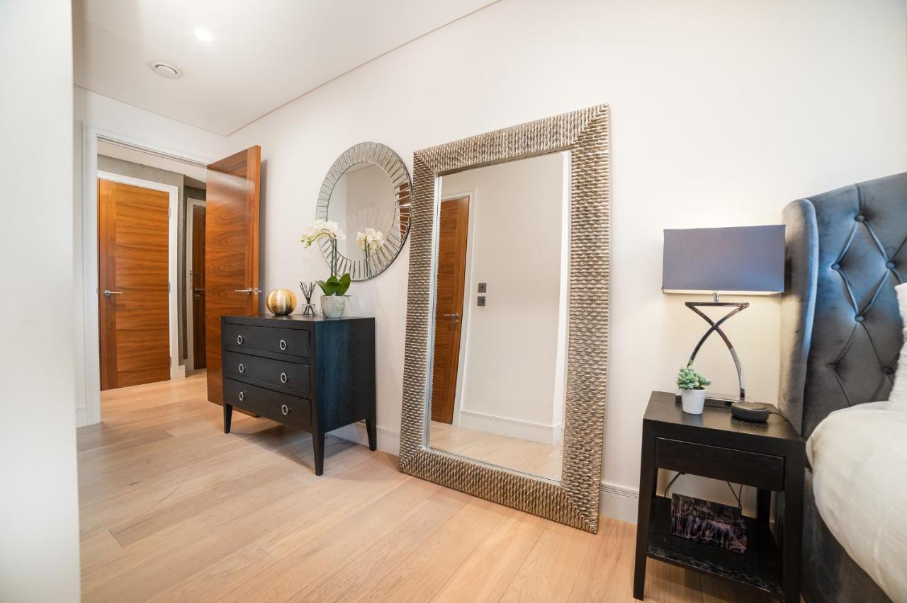 Stunning Modern Close To Hyde Park By Underthedoormat * London