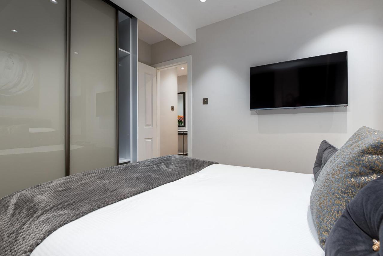 Apartment Nell Gwynn House