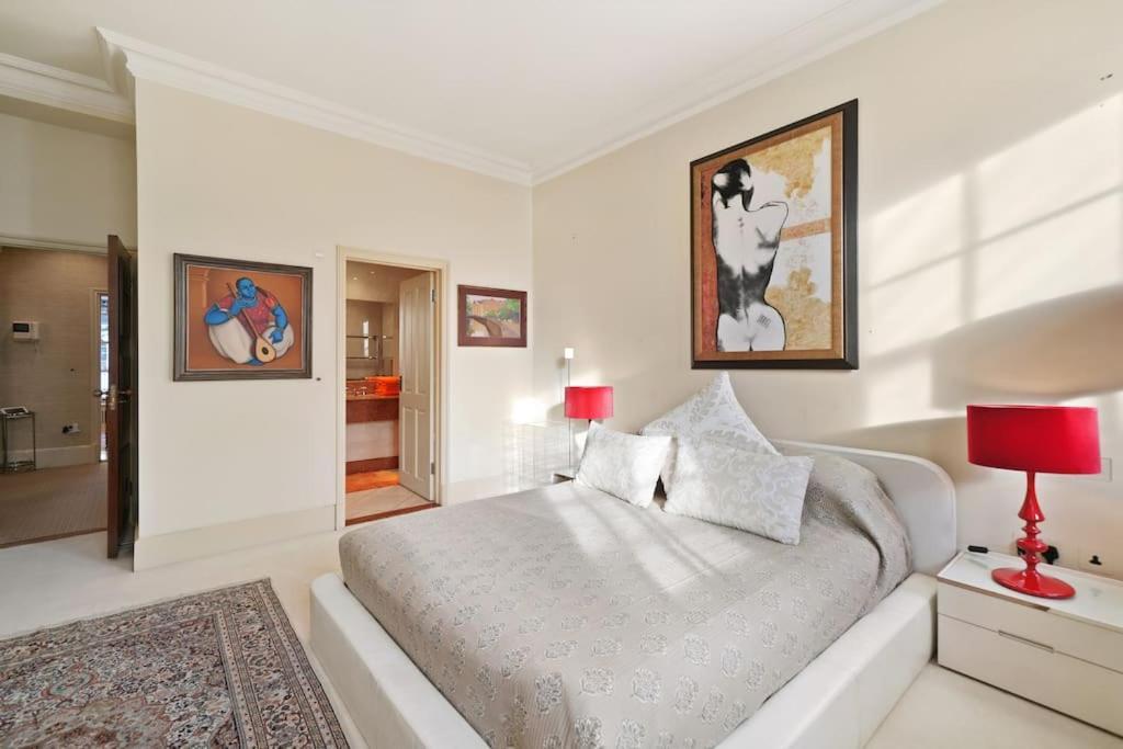Apartment Three Bedroom Flat In Belgravia