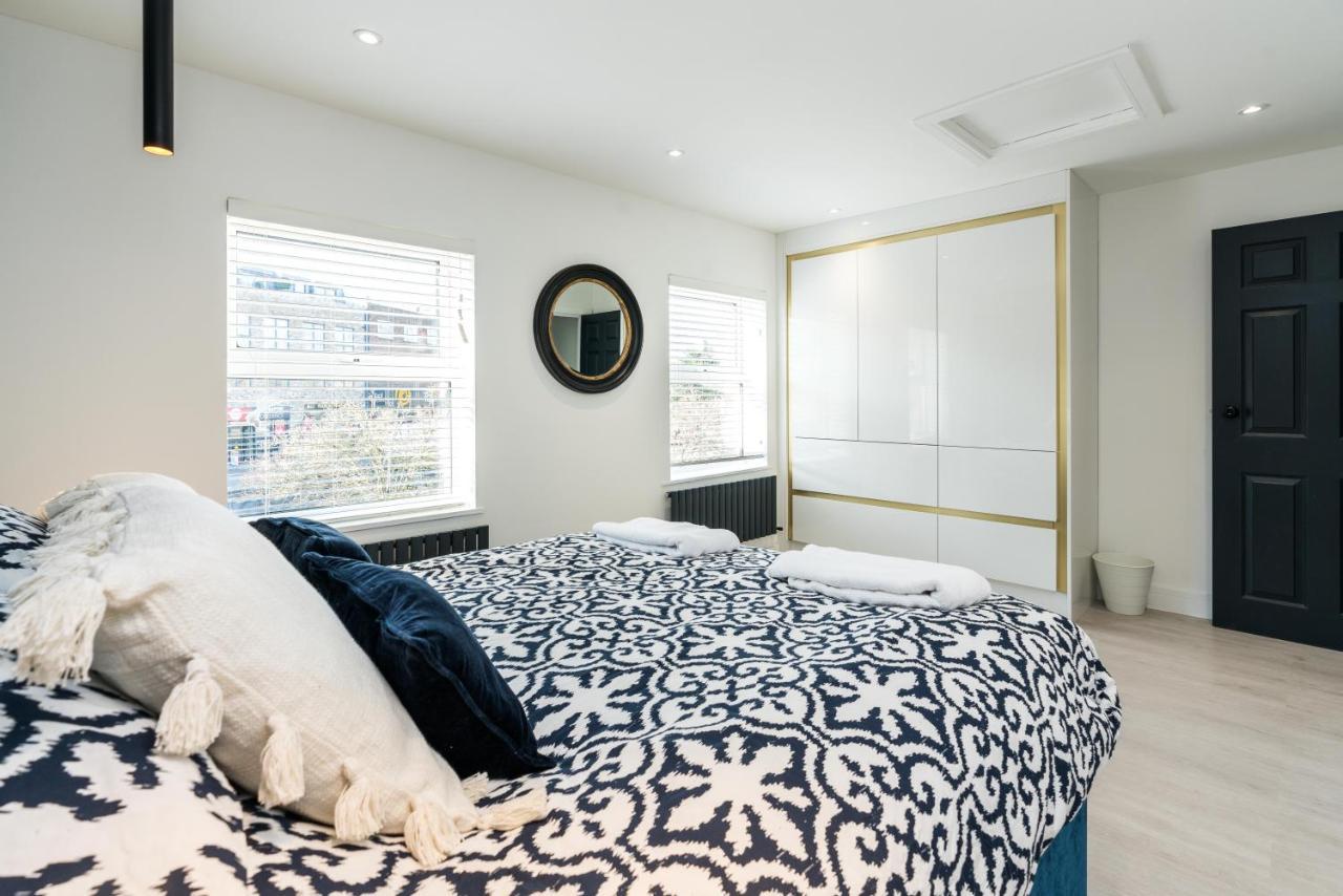 Spacious Modern 2 Bedroom Flat Apartamento Londres