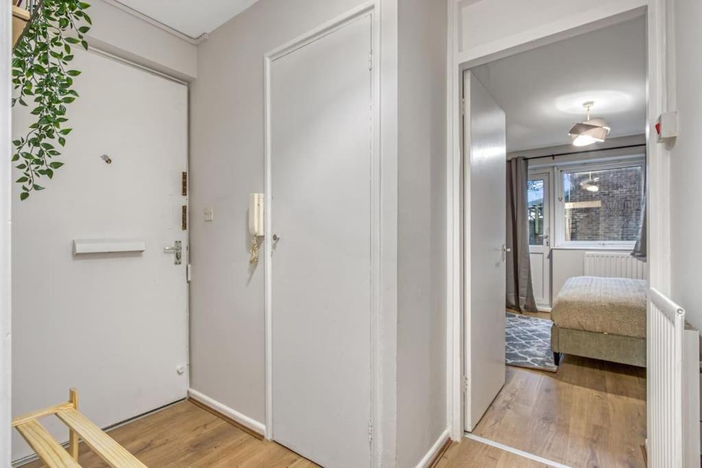 Apartment 1 Bedroom Flat - Brixton