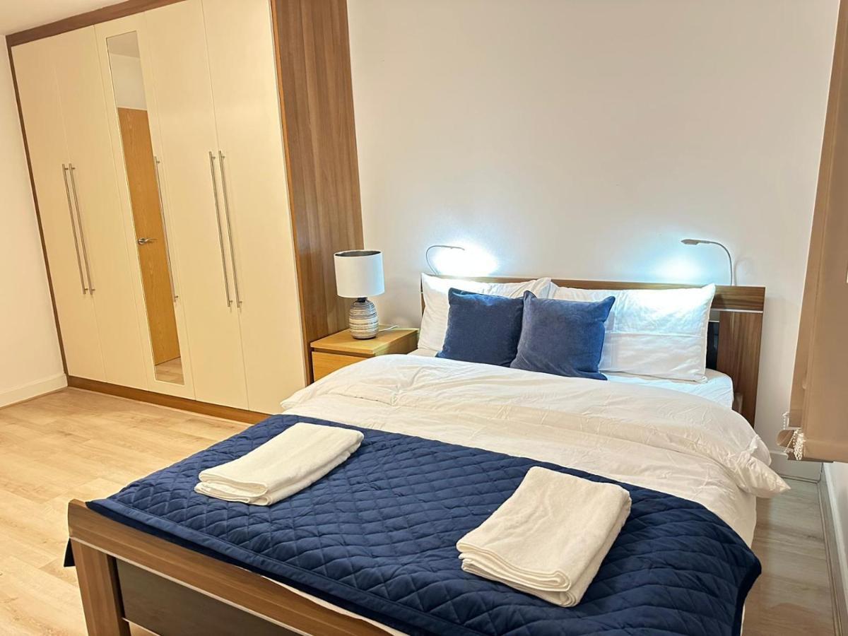 Apartment Excel London