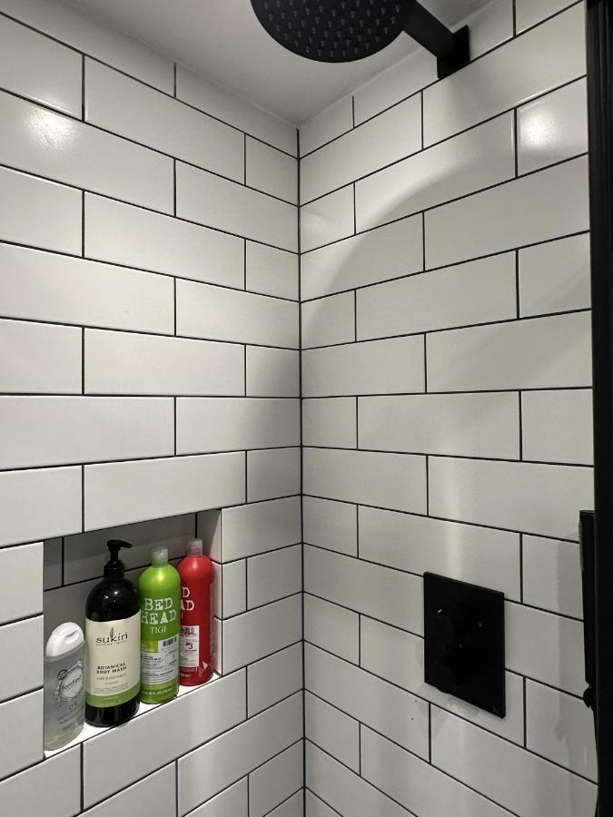 Stunning Soho Super - Sleeps 6 People London