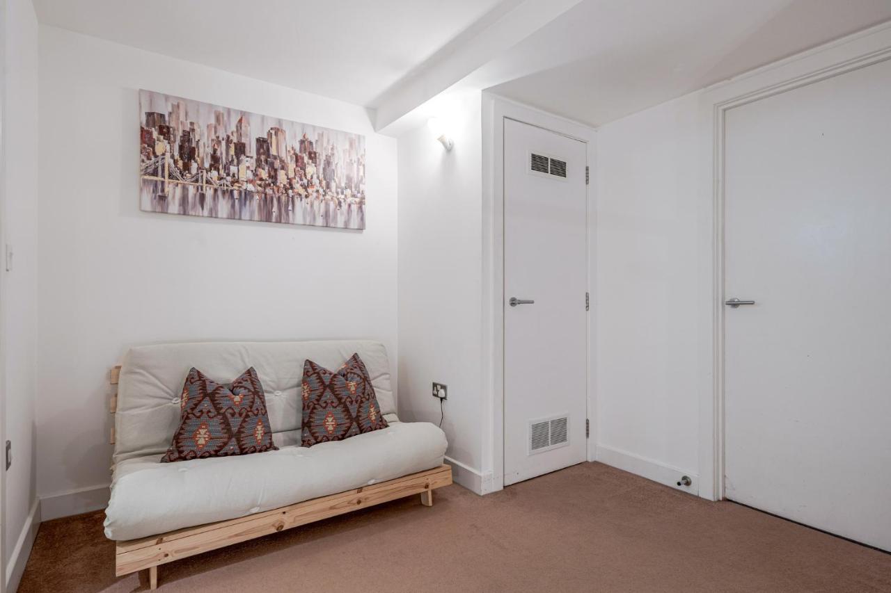 Stunning Loft In The Heart Of Bridge London