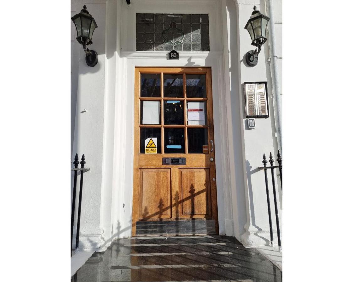 80 Inverness Terrace London