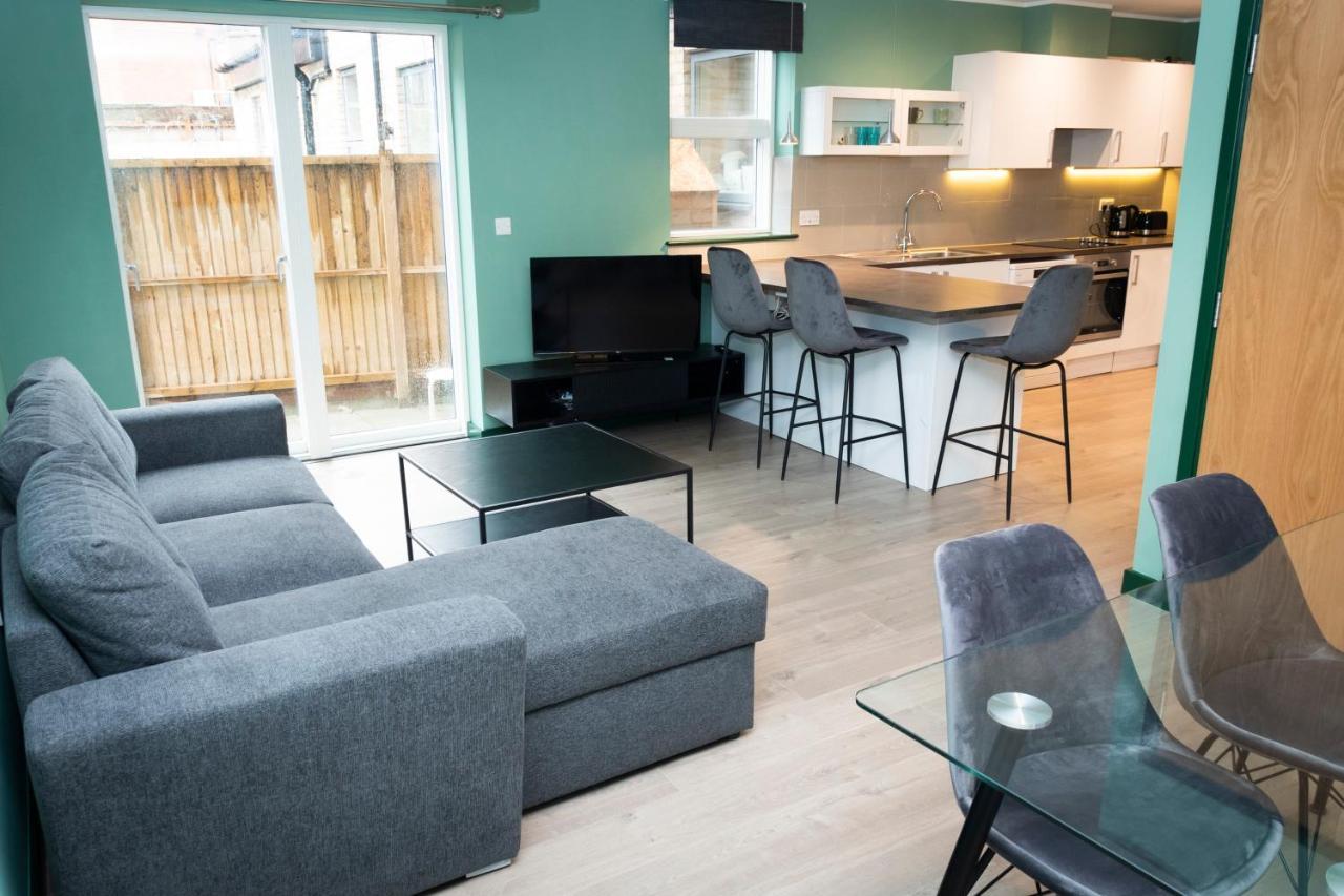 Spacious Clapham