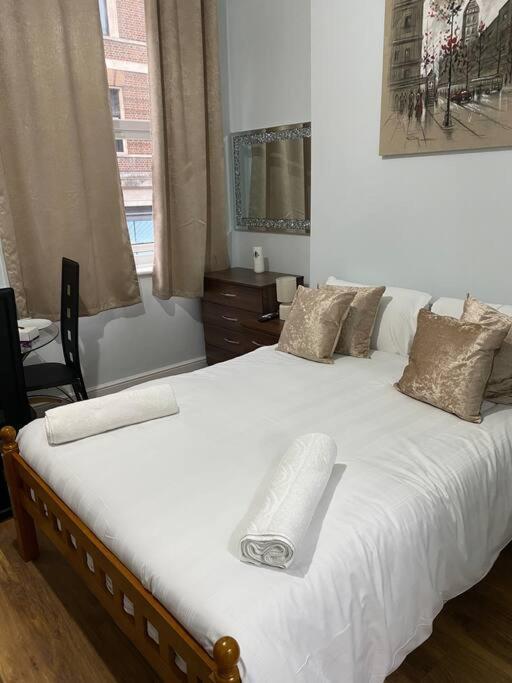 Apartment 007- S1premium Location Studio Central
