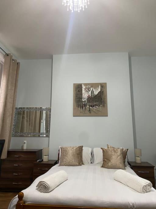Apartment 007- S1premium Location Studio Central