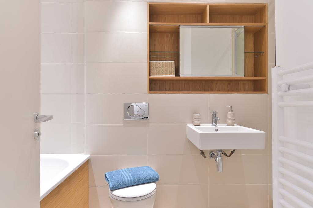 Chancery Lane Apartment